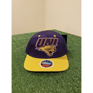 Vintage Northern Iowa Panthers hat cap snap back new purple yellow mens Y2K